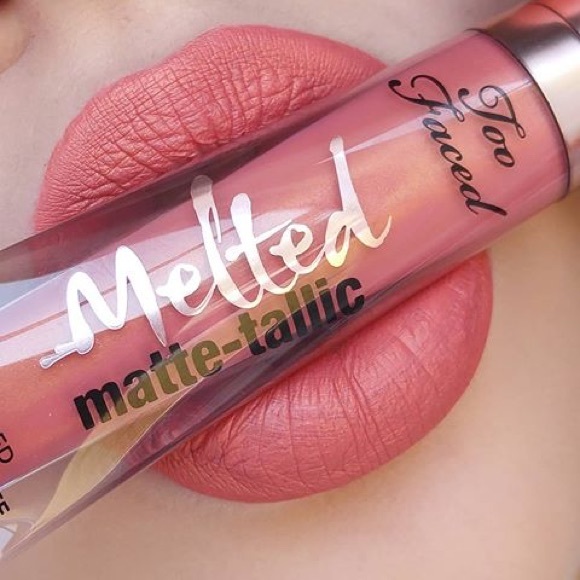 Too Faced Other - 💋Too Faced “Our Lips Are Sealed” Mattetalic